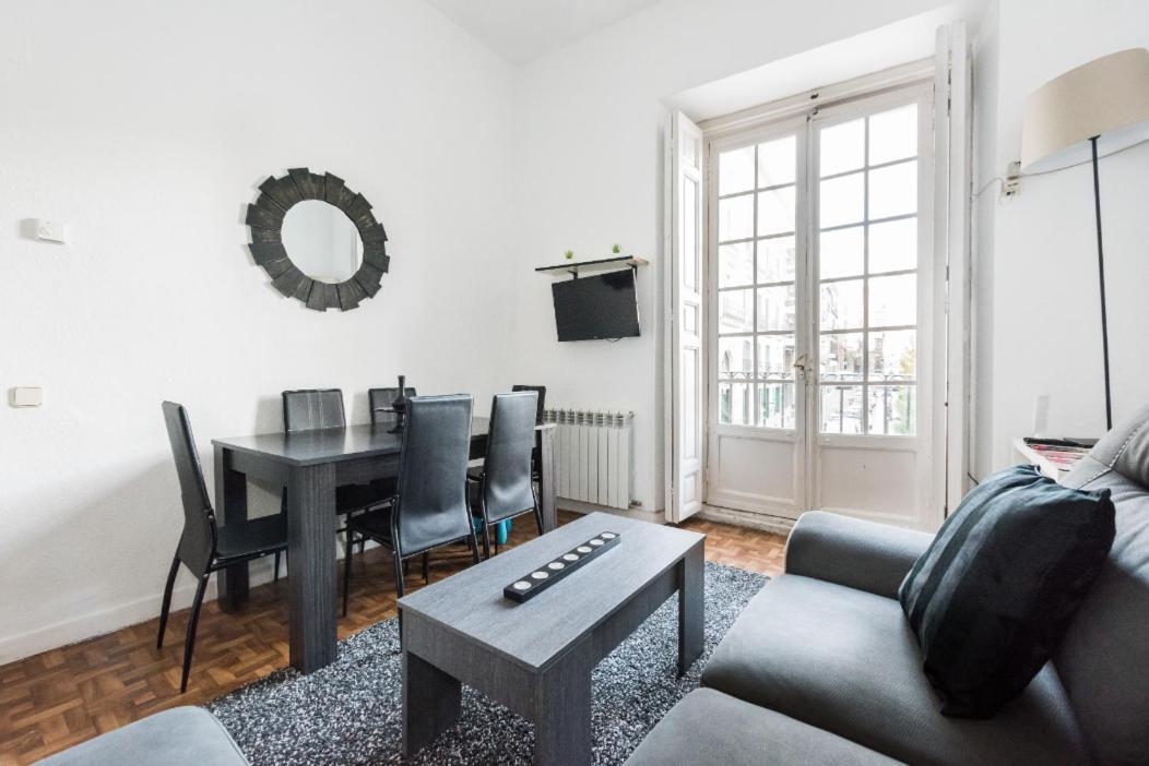 M&F Apartaments Chueca Madrid Ngoại thất bức ảnh