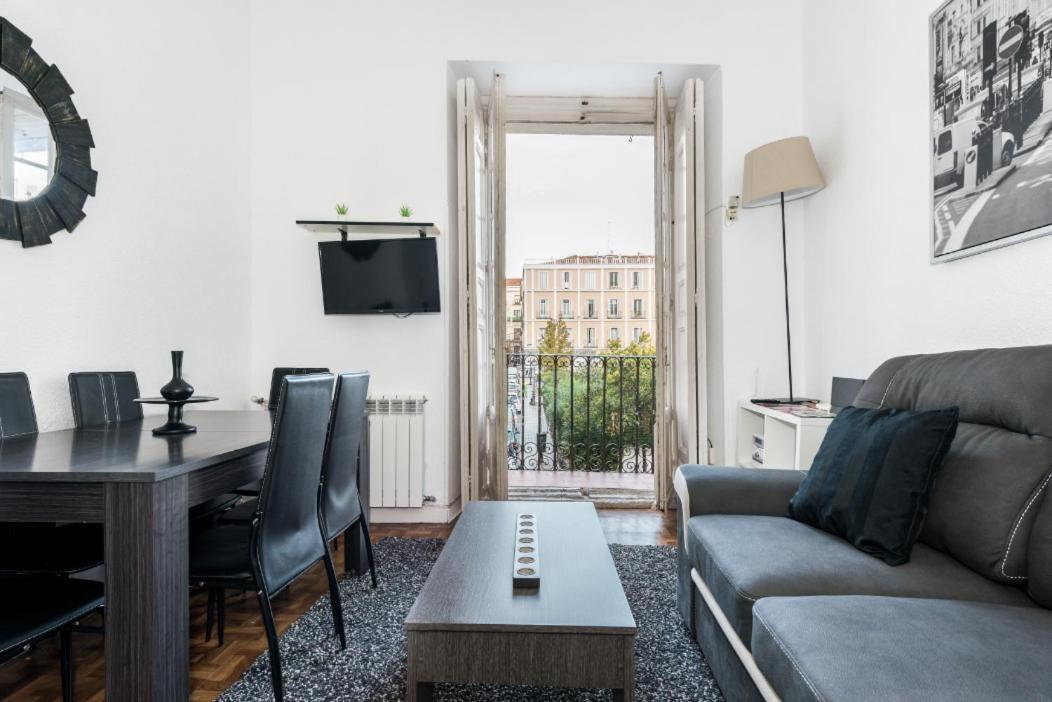 M&F Apartaments Chueca Madrid Ngoại thất bức ảnh